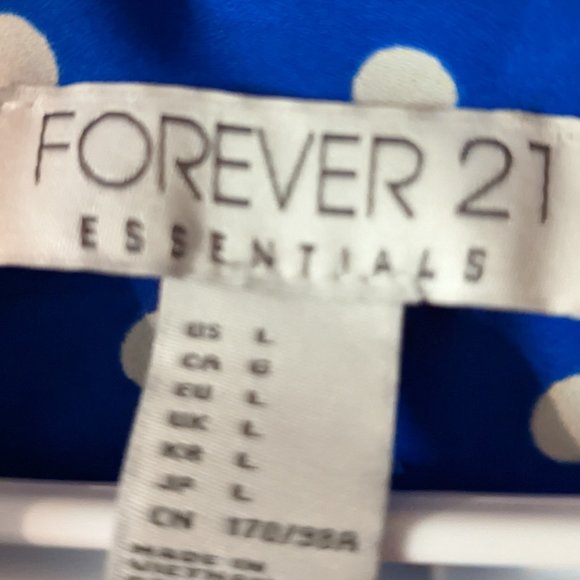 Blue and White polka dot Blouse with attached tie. - Picture 4 of 4